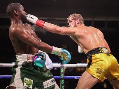 Mayweather y Logan Paul se enfrentaron en una pelea en la que el ‘Money’ no pudo noquear a un rival mermado.