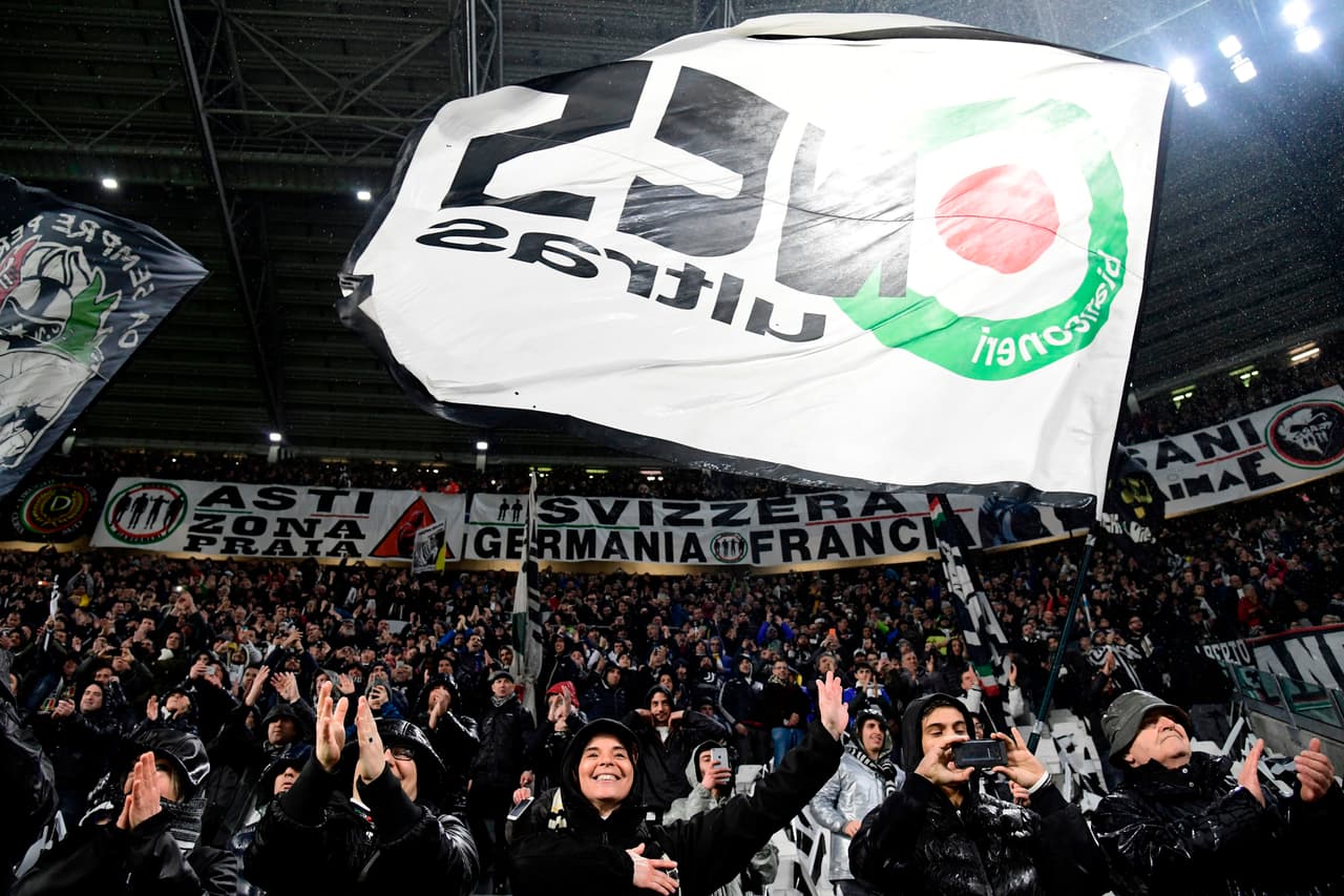 La afición local, sin duda, fue la más ruidosa en toda la previa del partido entre la Juventus y Real Madrid por los cuartos de final de la Champions League. Un marco impresionante para un partido de tal calibre entre dos de los mejores equipos del mundo, además últimos finalistas del torneo.