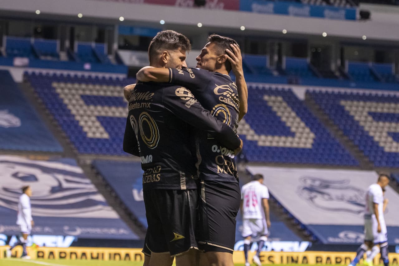 Rodríguez centró el esférico para que Gigliotti rematara en el corazón del área.