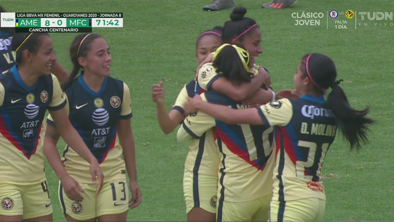 ¡Sólo tiene 17 años! Golazo de Zaira Moreno para el 8-0 del América