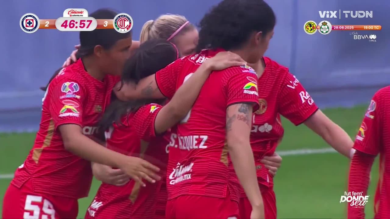 ¡Triplete de Le Sommer! Eugiene es oportuna para fusilar a la portera Celeste