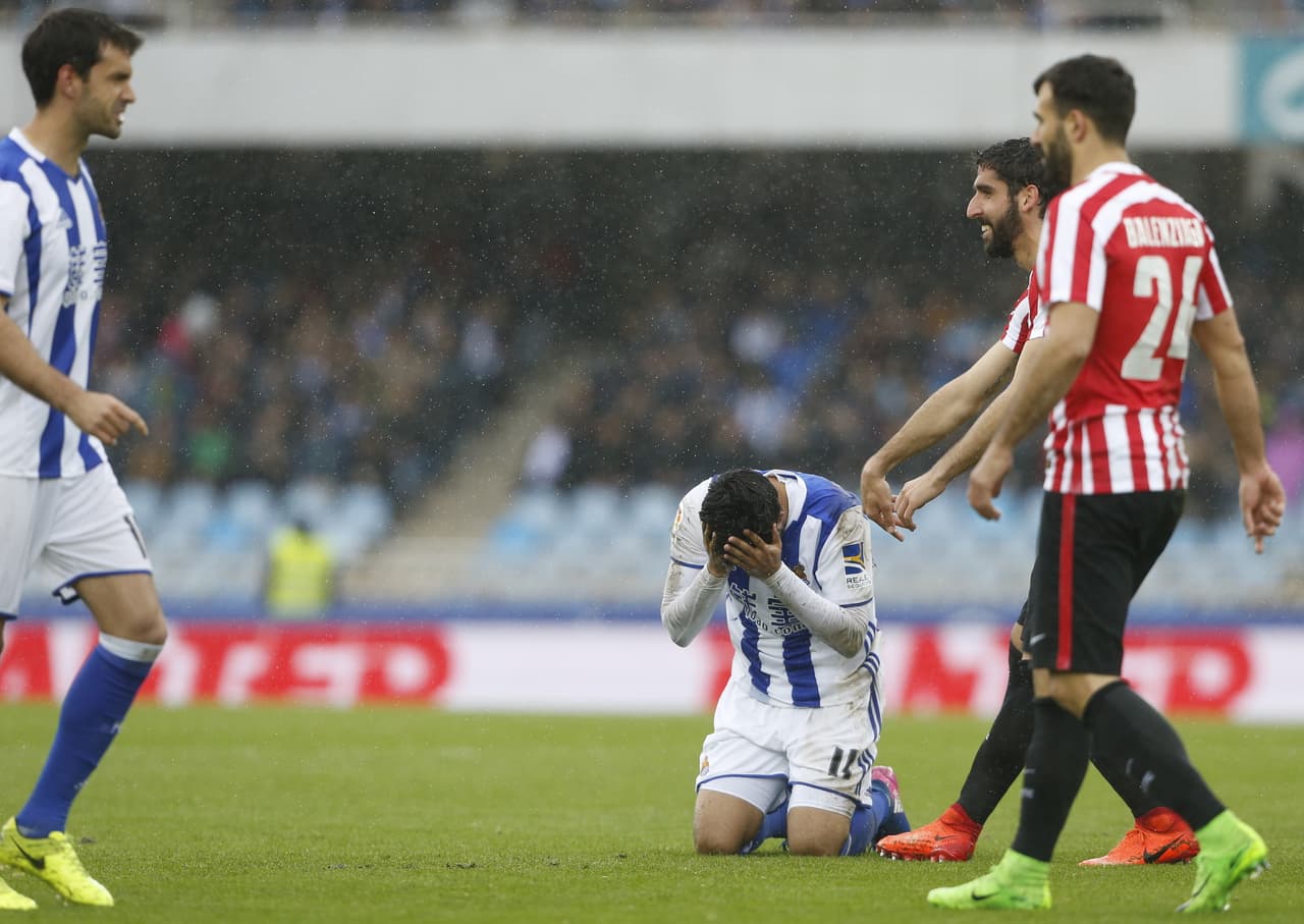 El mexicano Carlos Vela jugó todo el partido, completando 26 encuentros en esta temporada de La Liga y 22 como inicialista. Suma 7 anotaciones.