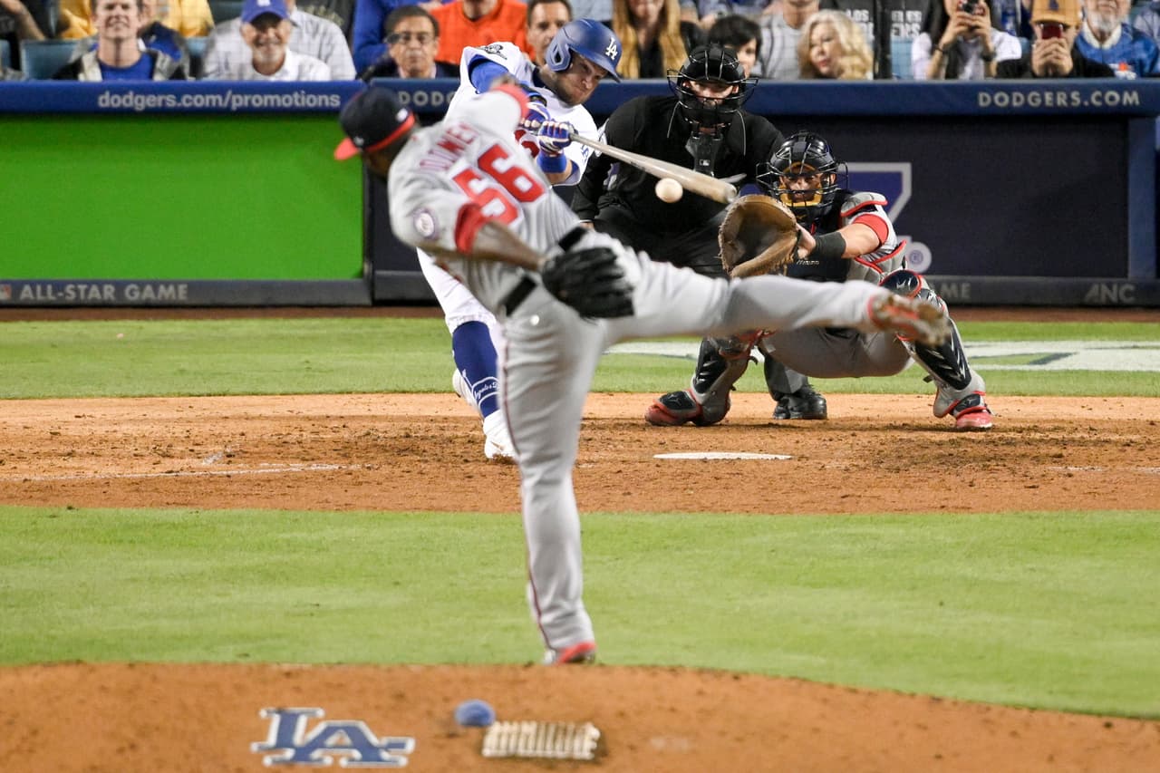 Los Dodgers se llevan el juego 1 de la Serie Divisional de la Liga Nacional 6-0 sobre los Nationals con un brillante pitcheo de Walker Buehler y una gran ofensiva liderada por Max Muncy.