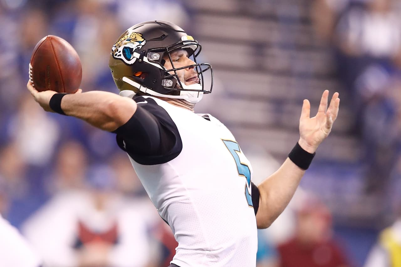 Blake Brothers tuvo un buen partido con Jaguars. El mariscal de campo acertó 18 de 26 envíos para 330 yardas, además de un pase de anotación