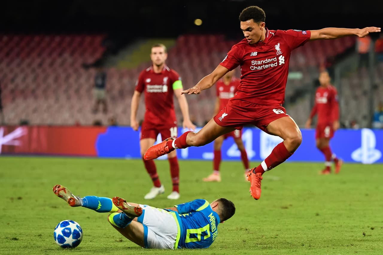 Napoli repite grupo con el Liverpool, con quien empató en 9 puntos. Los Reds avanzaron por mejor diferencia.