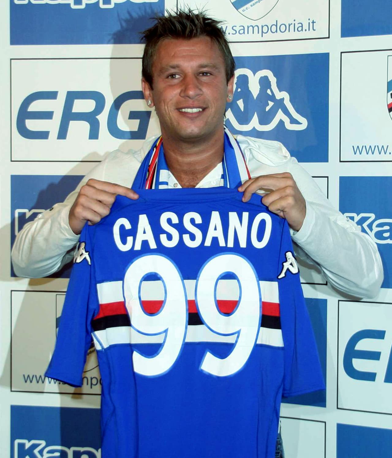 Su regreso a Italia no fue a un grande. Nadie se arriesgaba a contar con él, solo lo hizo la Sampdoria.