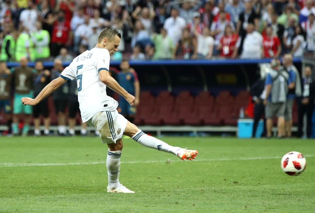 Denis Cheryshev tuvo el peso del cuarto cobro y fue allí en donde demostró su experiencia internacional para poner el 4-3.