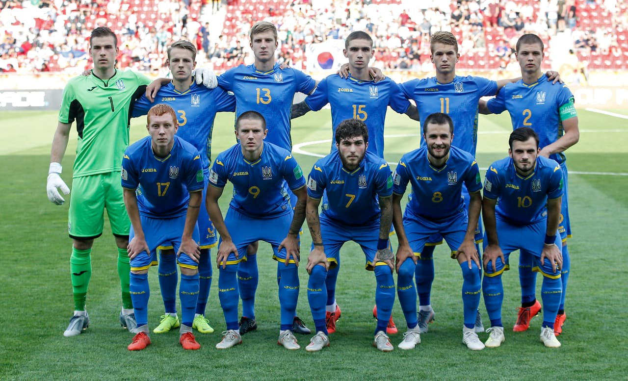 El equipo ucraniano formó con Lunin, Bondar, Safronov, Beskorovainyi, Konoplia, Buletsa, Khakhlov, Tsitaishvili, Dryshliuk, Korniienko y Supriaha.