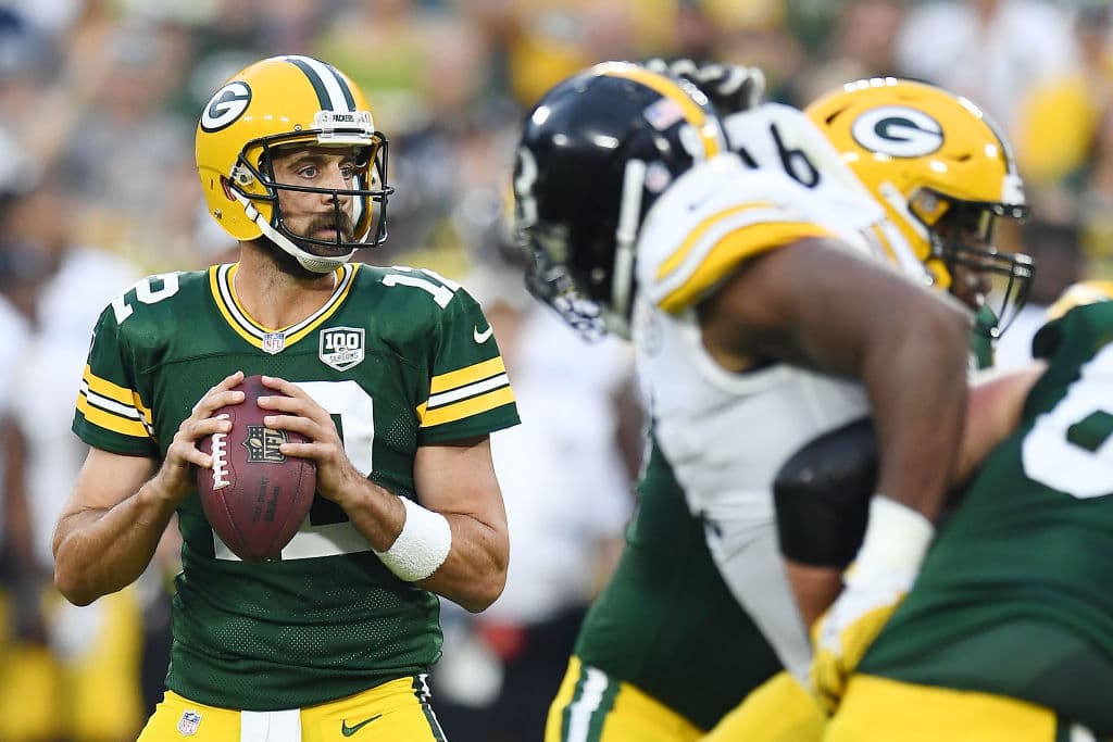 2)
<b>Green Bay Packers</b>. Los Packers llegarán tan lejos como Aaron Rodgers pueda llegar, y eso se comprobó en 2017, cuando se acabó su campaña por lesión. Sano es un quarterback capaz de ganar partidos.