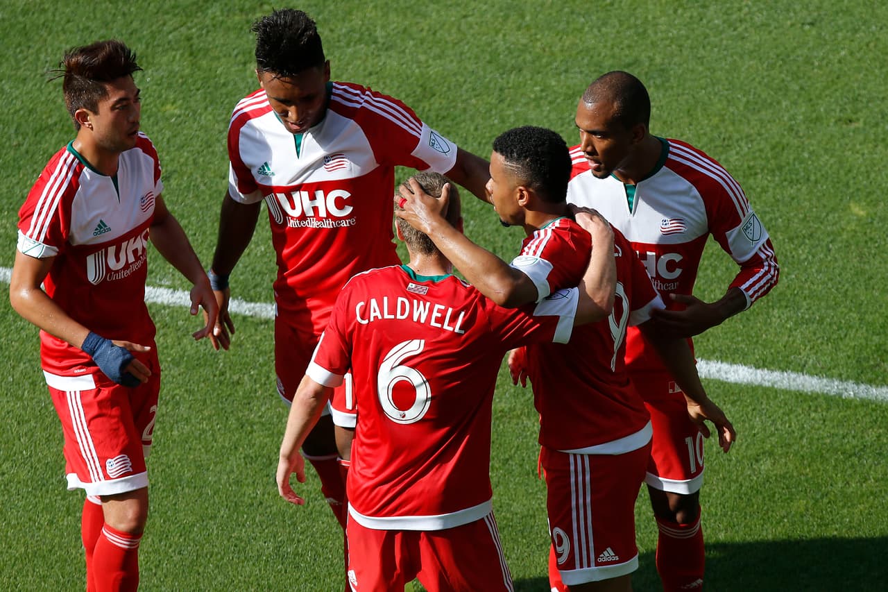 El Revolution se había adelantado en el marcador al minuto 10 por medio de Charlie Davies que les daría la ventaja hasta el minuto 70.