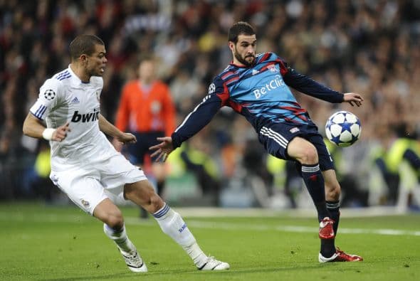 El Lyon quiso reaccionar, pero le costaba llegar a la parte final.