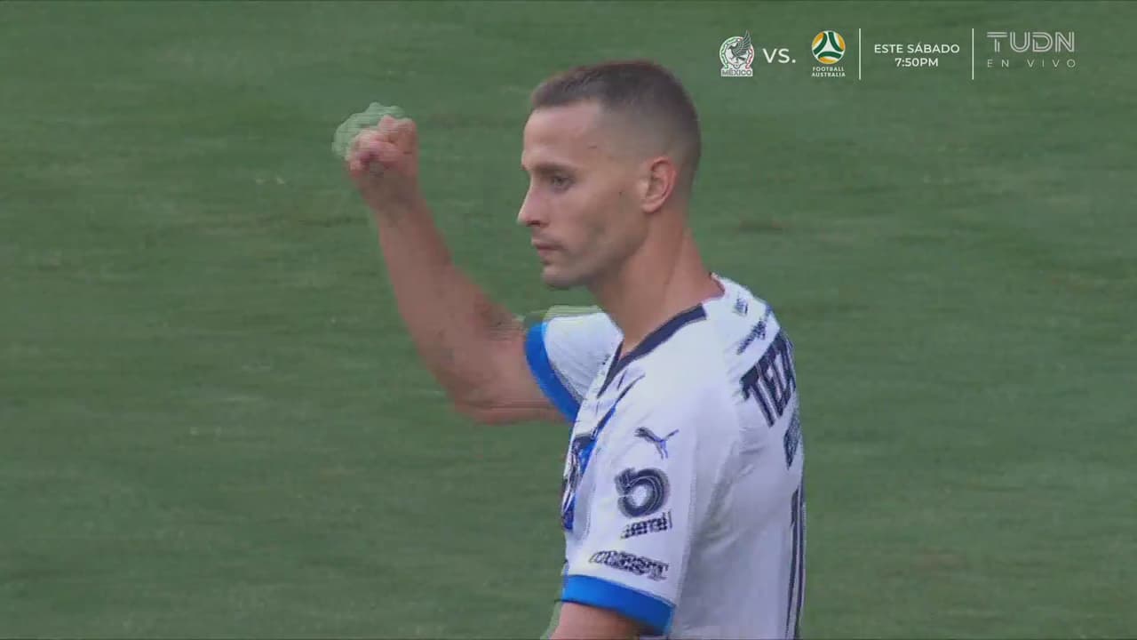 ¡Doblete de Canales! El español marca de penal