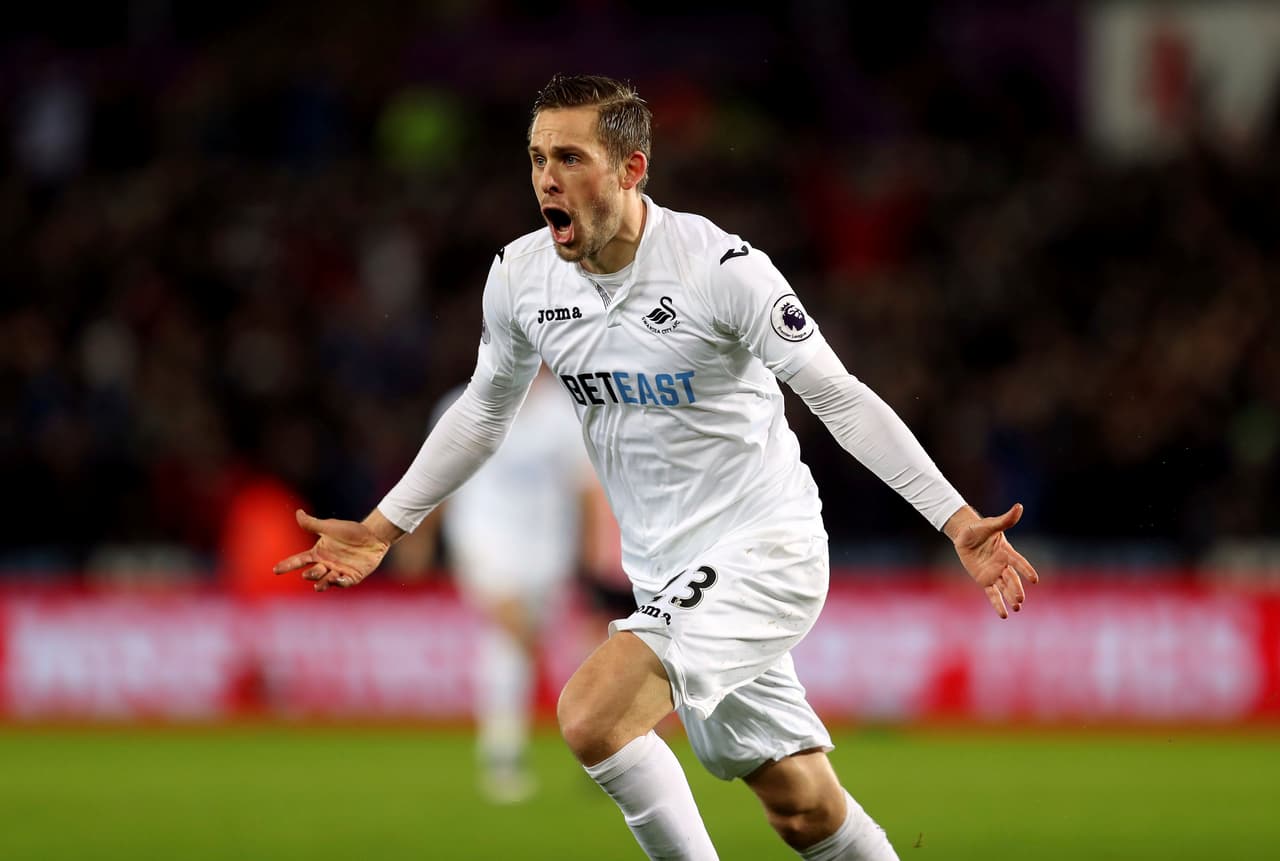 El crack islandés Gylfi Sigurdsson, del Swansea City, podría llegar al Everton que está reforzándose con todo.