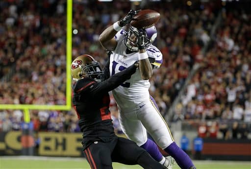 Con muchas dificultades los SF 49ers cerraron la primera jornada de la NFL ganando a los MIN Vikings 20-3. Checa las mejores tomas del duelo.