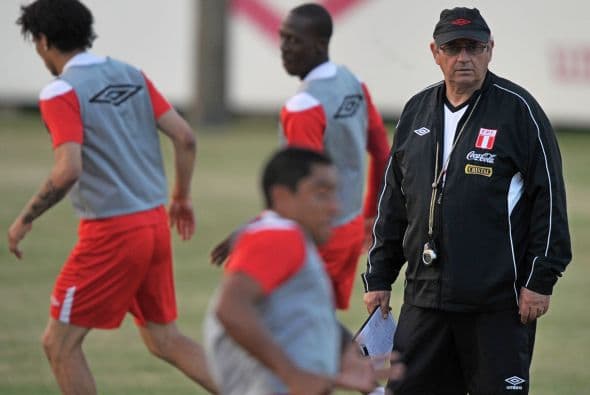 Perú apostó fuerte al disciplinado técnico uruguayo Sergio Markarian que se estrena en un torneo de esta índole. Ya adelantó que no subestimen al equipo peruano.