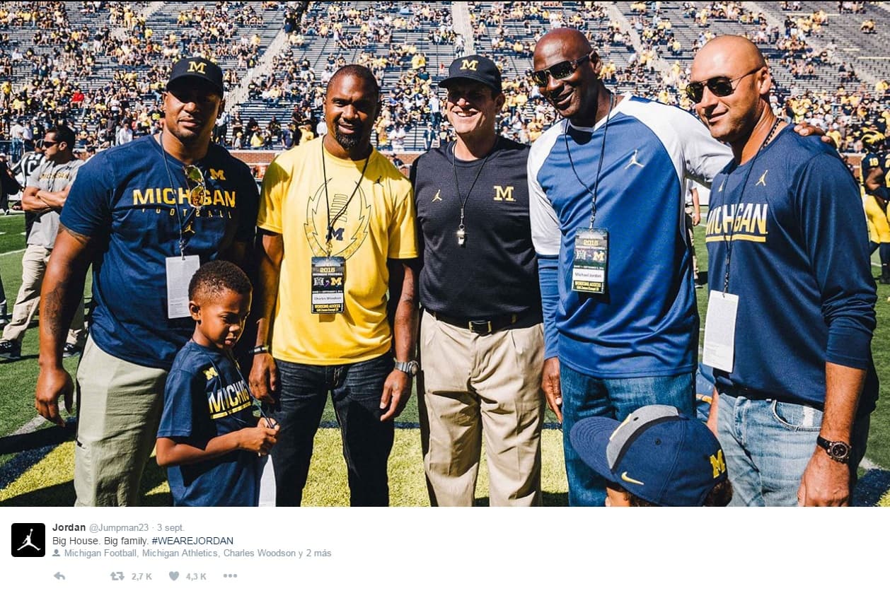 El mismo Michael Jordan colocó en su cuenta de Twitter esta imágen con esta leyenda: "Gran casa. Gran Familia. #WEAREJORDAN"