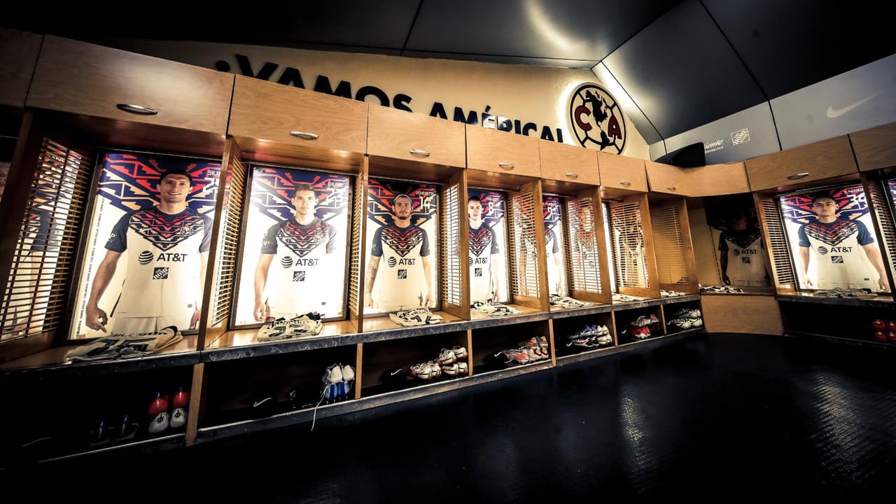 Henry Martín y Roger Martínez van de inicio frente a Pumas