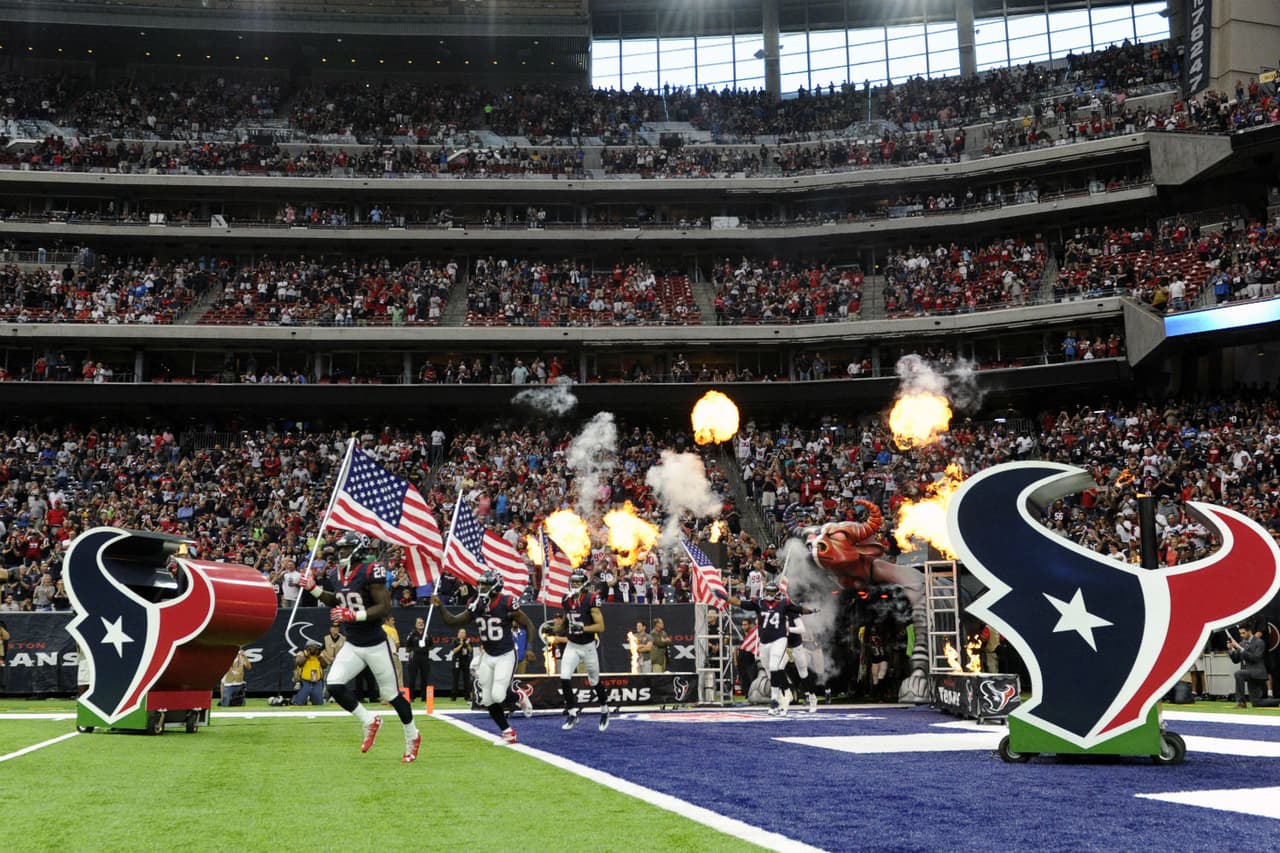 La campaña inició con el duelo entre los Lions y los Texans.