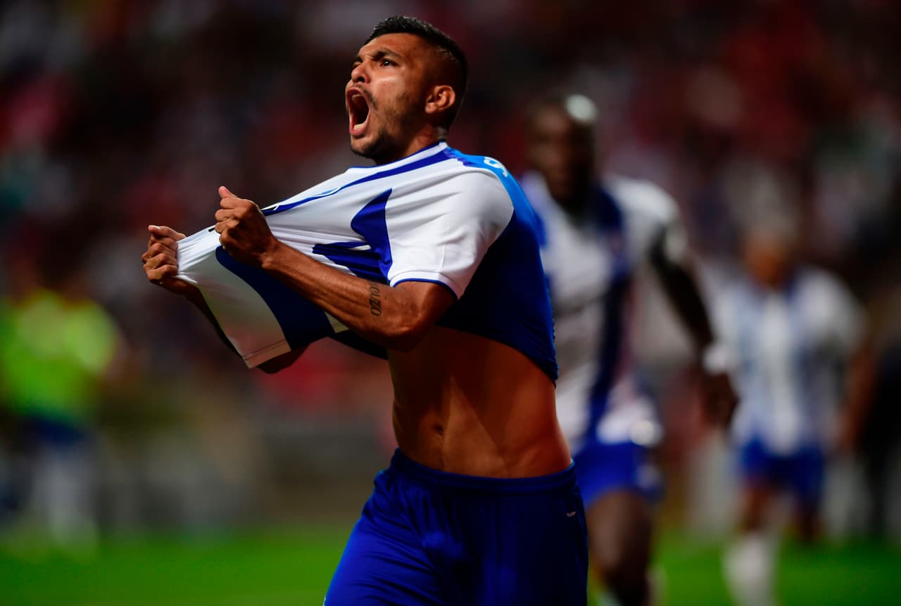 Sábado 9 de septiembre - 3:30 p.m.ET/2:30 p.m.CT/11:30 a.m.PT: el F.C. Porto quiere sacarle diferencia al Sporting C.P. y para eso debe ganarle en el Estadio do Dragao al C.D. Chaves. Jesús Corona podría ser titular, mientras que Miguel Layún, Héctor Herrera y Diego Reyes serían suplentes.