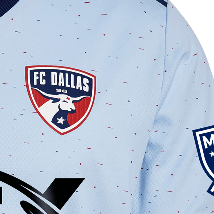 FC Dallas homenajea al pasado con su nueva camiseta.