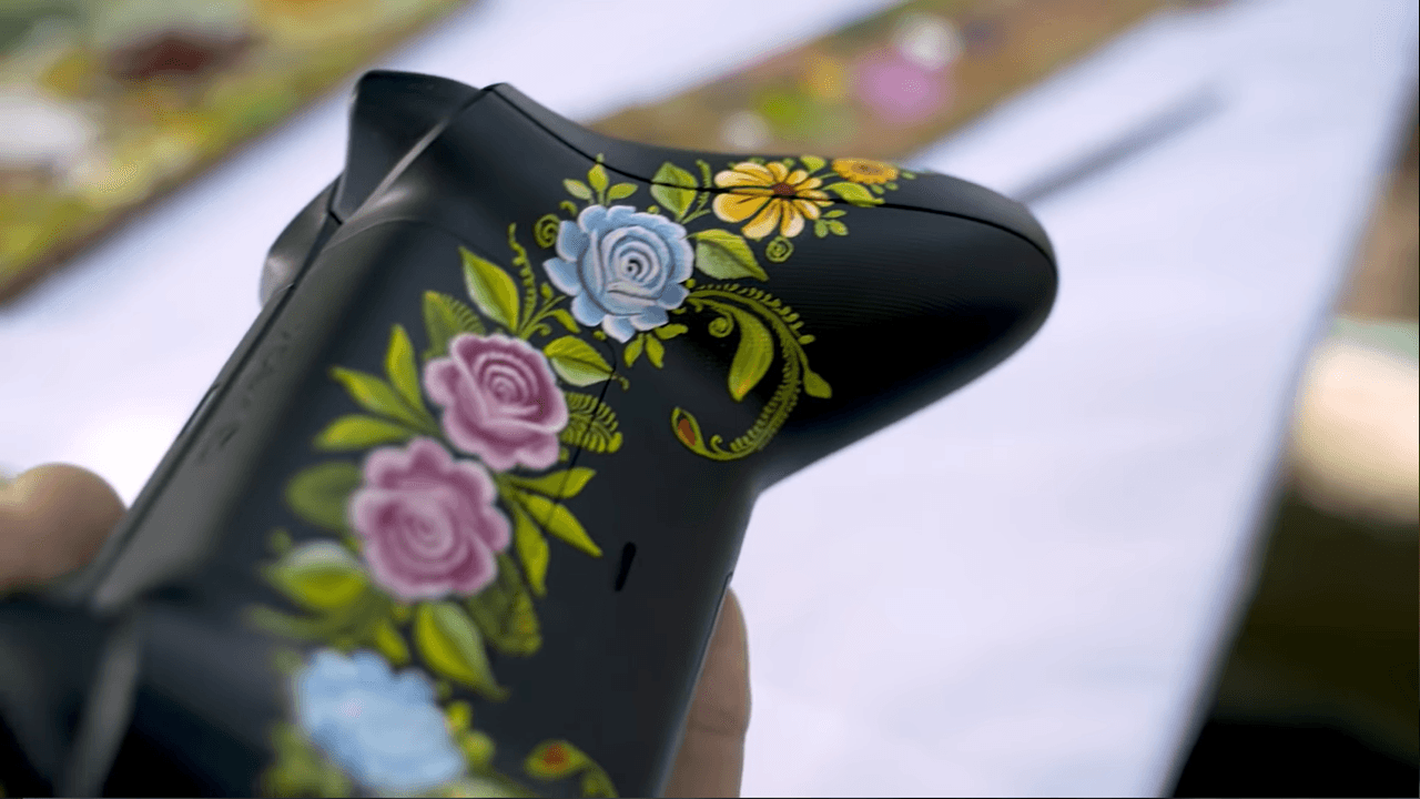 Estas piezas de arte en los controles de la consola enaltecen esta contribución única de los artesanos.