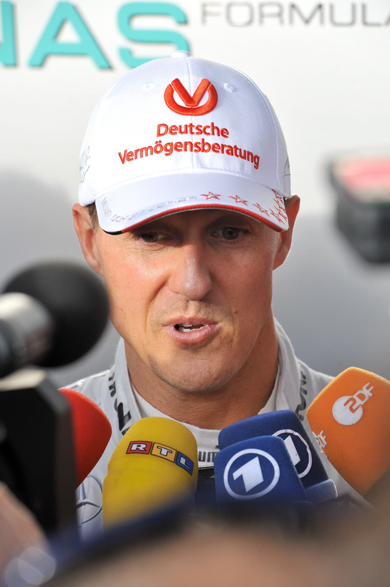 "Es tiempo de decir adiós. He perdido la motivación y la energía sin duda necesarias", fueron las palabras de 'Schumi', previo al Gran Premio de Japón en Suzuka.