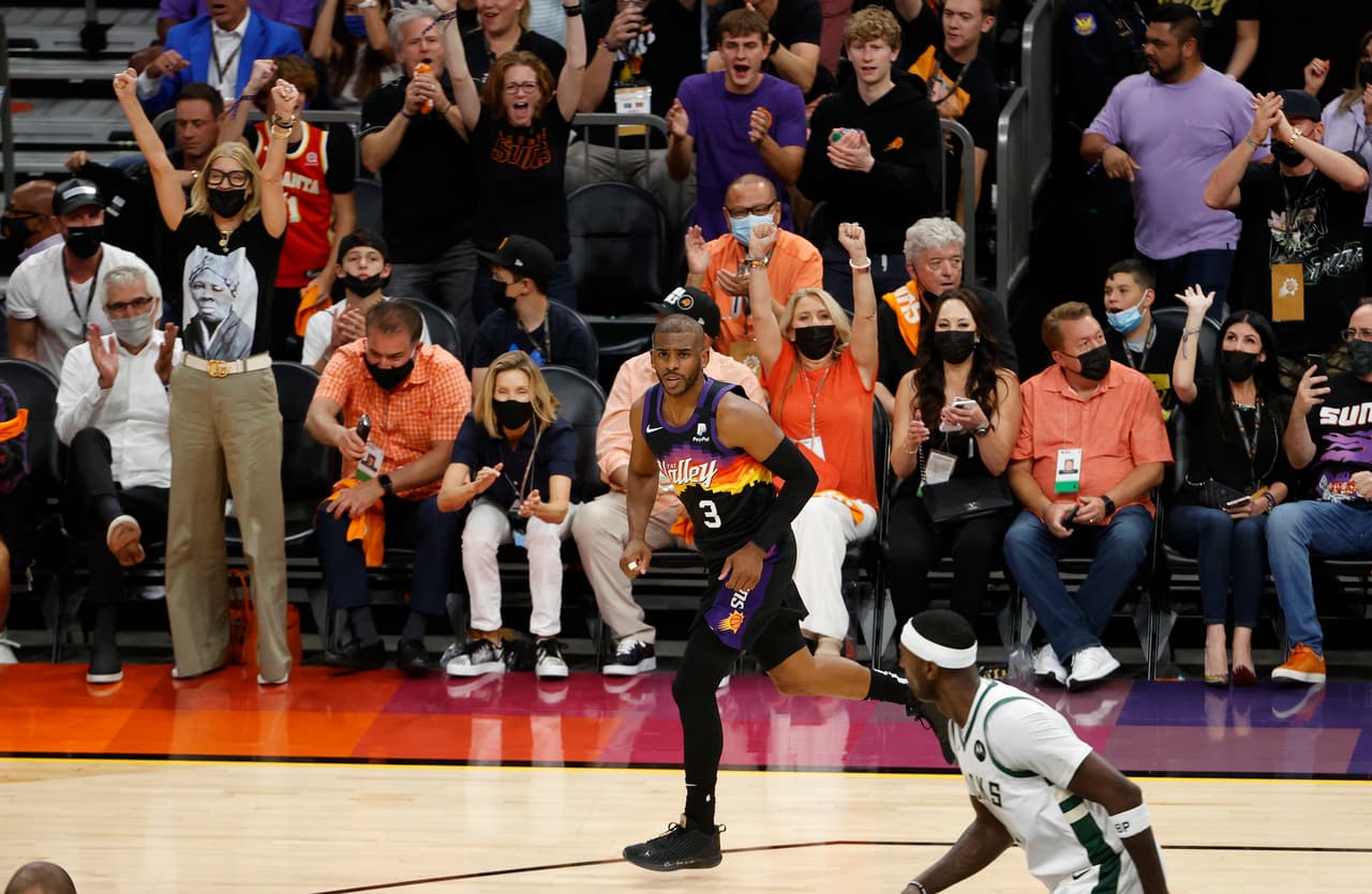 Finalmente, los Suns no pedieron la ventaja a pesar de la presión de los Bucks y se llevaron el Juego 1 por marcador de 118-105.