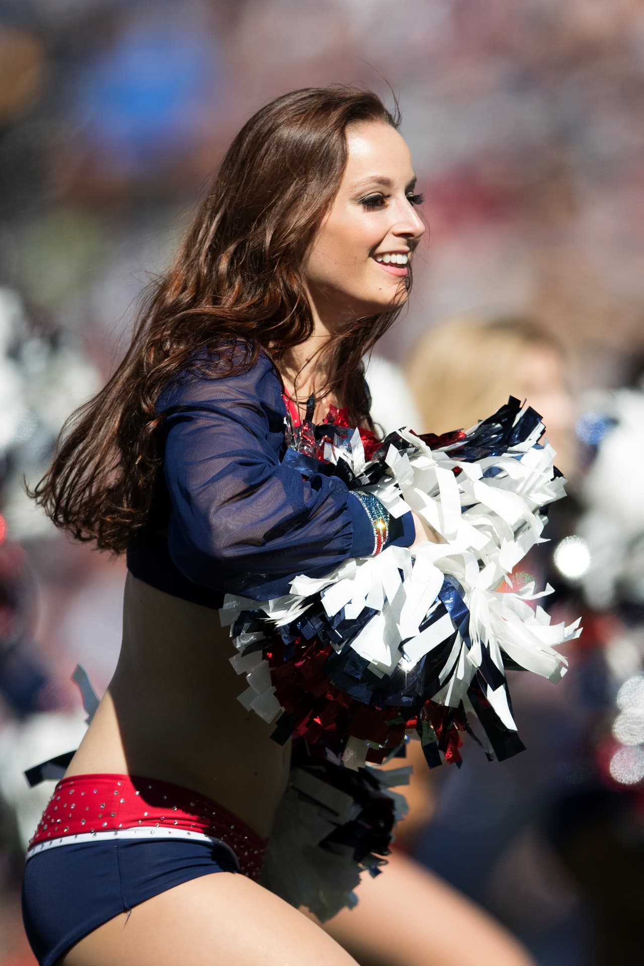 Las animadoras de los Vaqueros son las consentidas de la afición, pero las de Broncos, Patriots y Dolphins no se quedan atrás, ¿tú qué opinas?