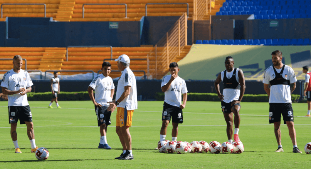 Gignac hace gol como Tuca, sólo le faltó la rabieta