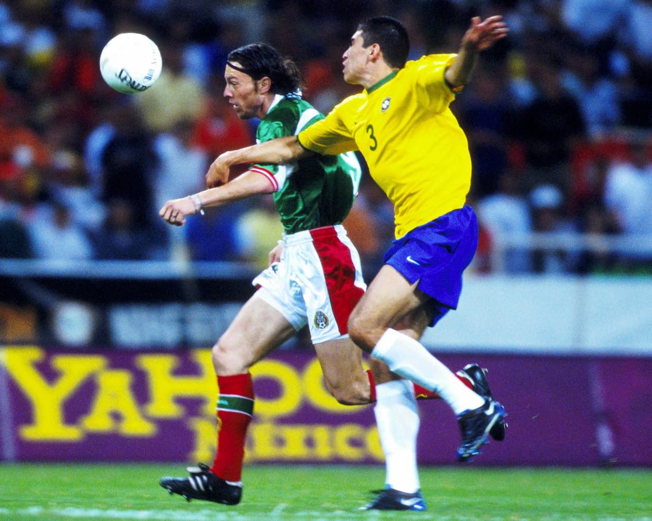 Era un deportista nato, jugaba béisbol, futbol americano y tenis, incluso participó en una Copa Davis.