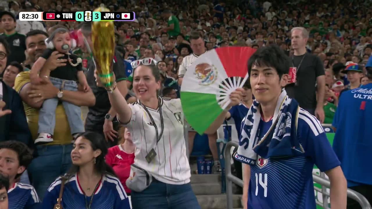 ¡GOL!  anota para Japón. Ayase Ueda