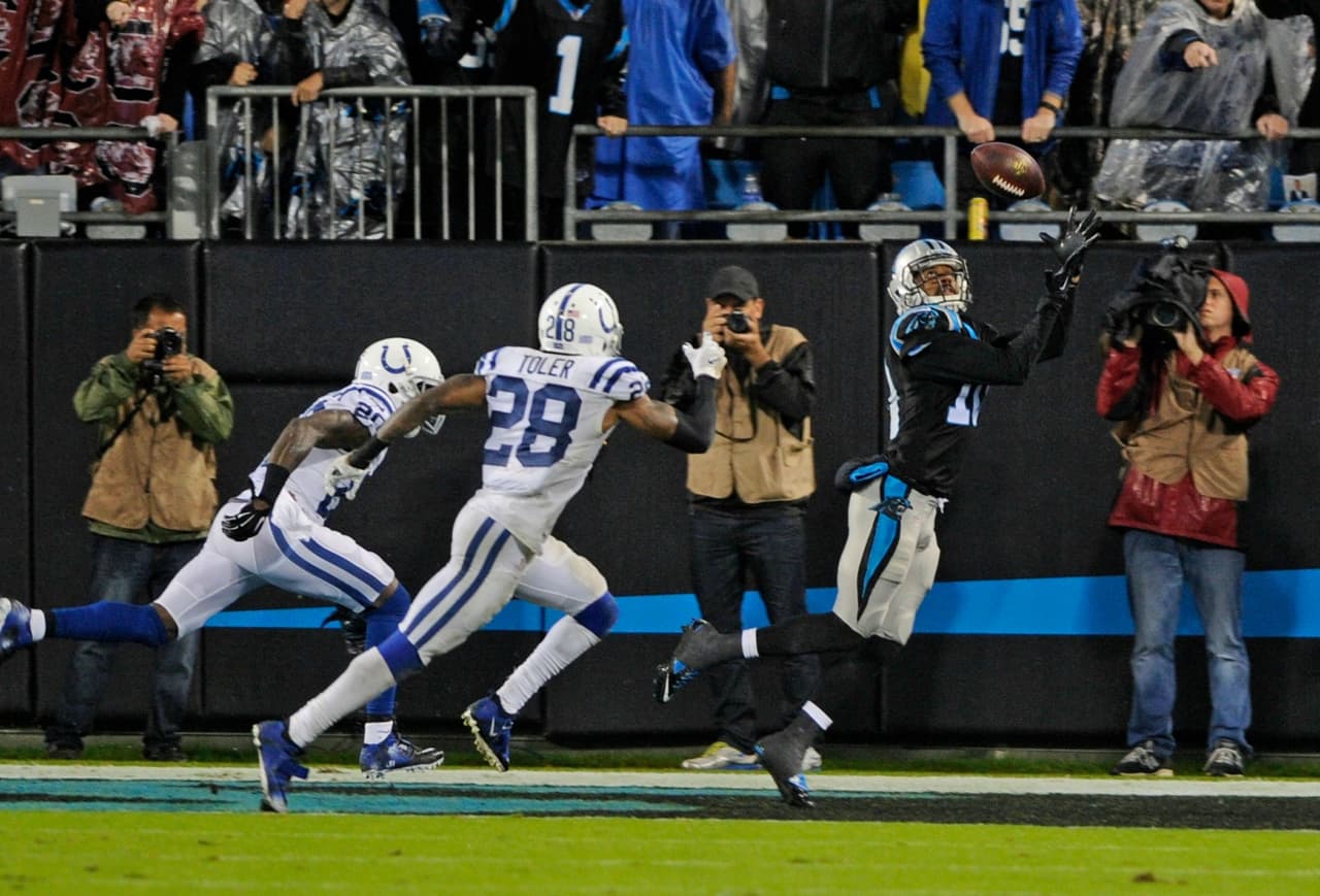 Emocionante partido que cerró la Semana 8 de la NFL donde los Panthers mantuvieron el invicto al derrotar, en tiempo extra, a los Colts por 29-26. ¡Checa las mejores tomas!