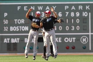 Azulejos de Bautista vencen a Medias Rojas de González en duelo ofensivo