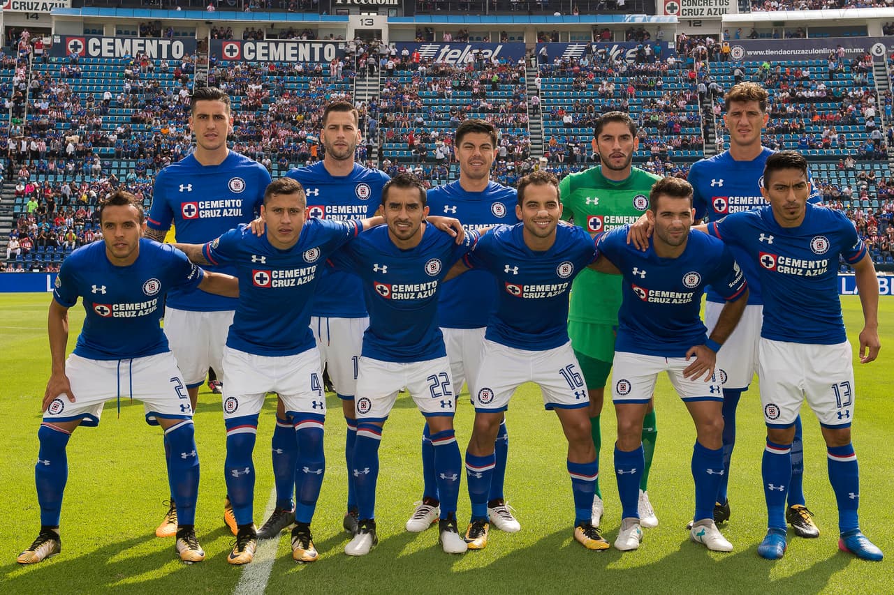 Tras el triunfo logrado en la primera jornada del campeonato, Cruz Azul llegó a su estadio decidido a dar un buen partido.