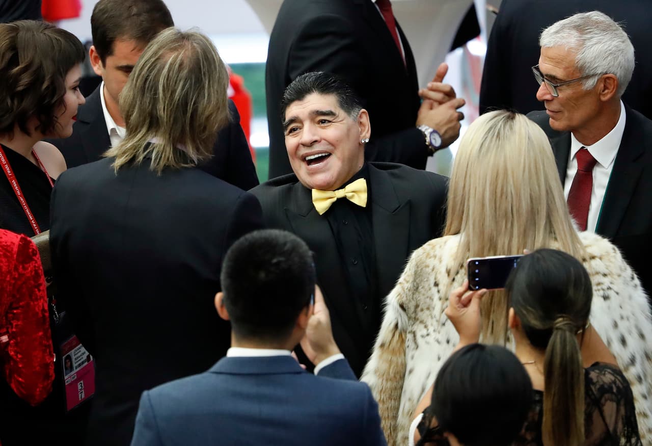 Maradona y su encuentro con el 'Flaco' Ricardo Gareca, entrenador de la selección de Perú.