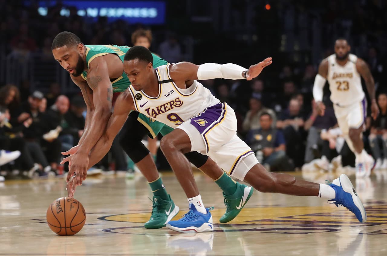 Malas noticias para Lakers: se lesiona su armador Rajon Rondo