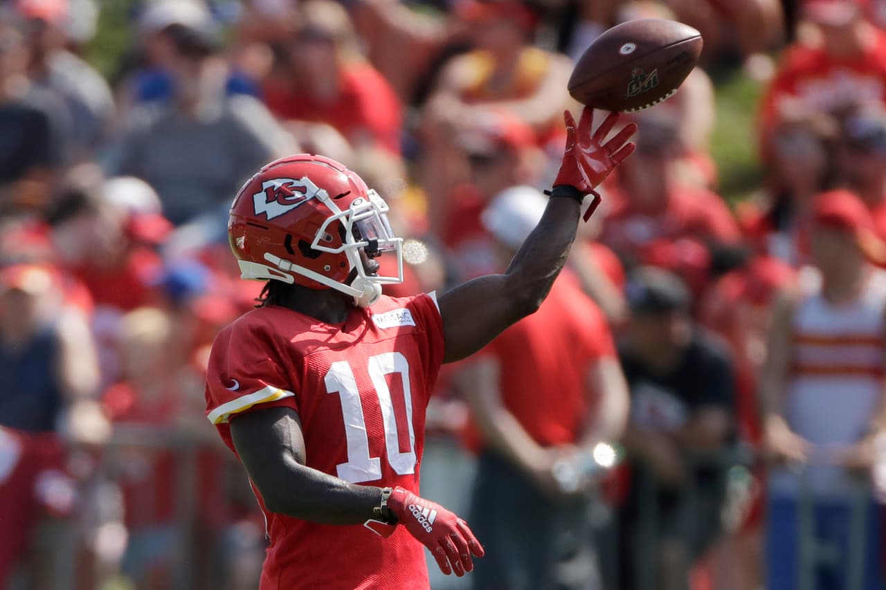 Tyreek Hill, arrepentido por indisciplina