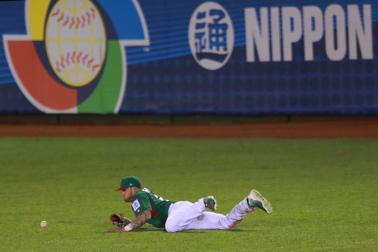 La caída a México lo deja mal ubicado en el grupo D, en el que solo clasifican los dos mejores clasificados.