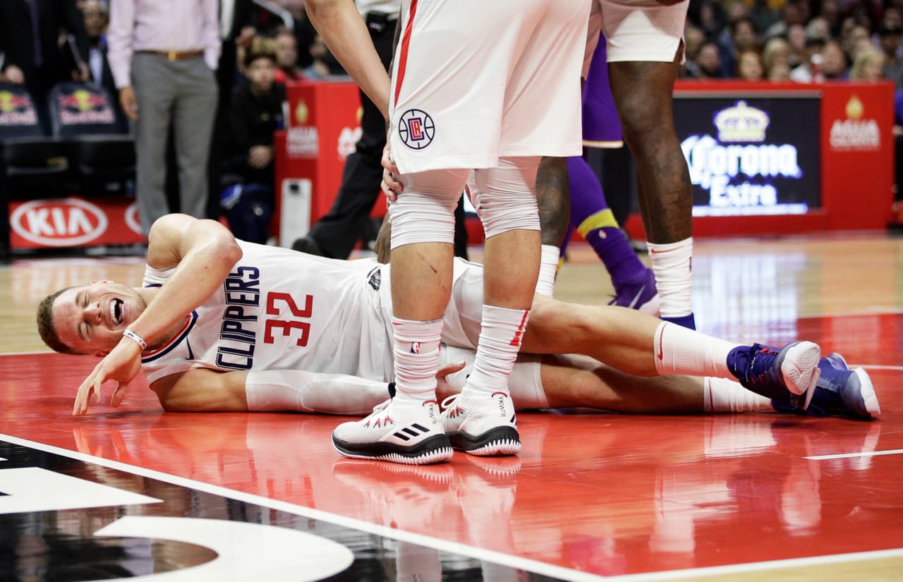 Blake Griffin de los Clippers quedará fuera por lo menos 2 meses