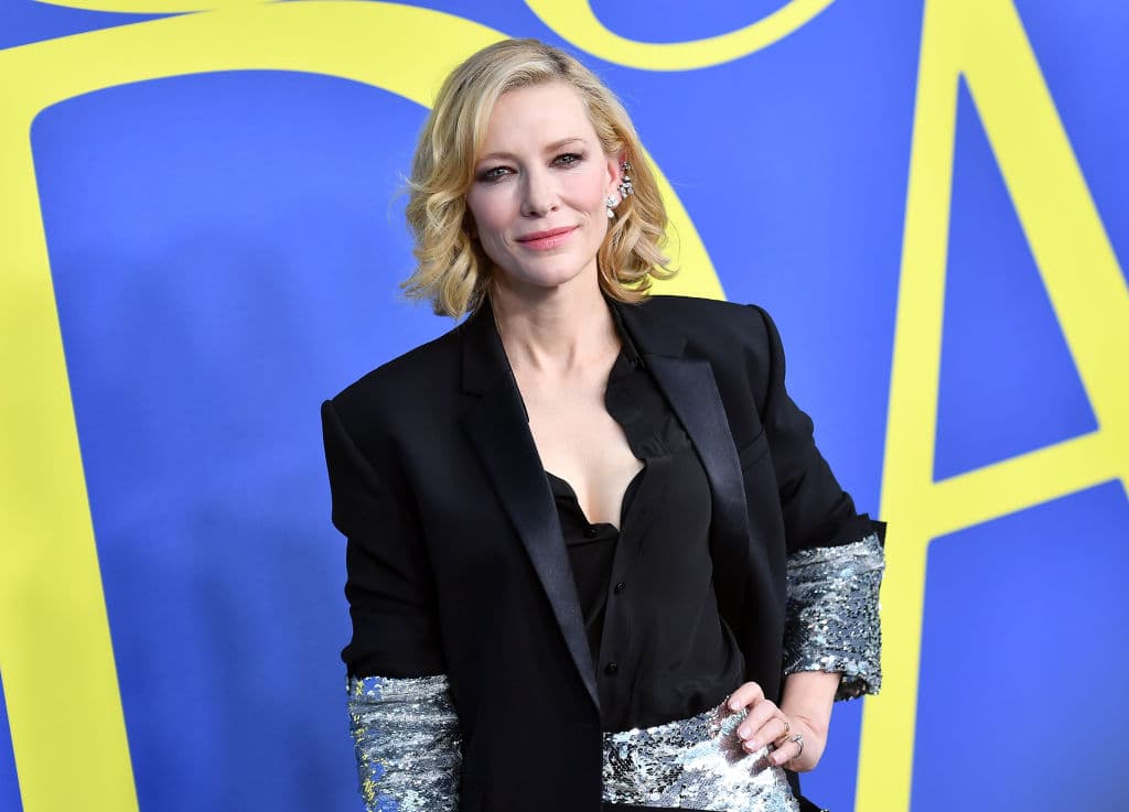 Cate Blanchett – Queen Elizabeth I