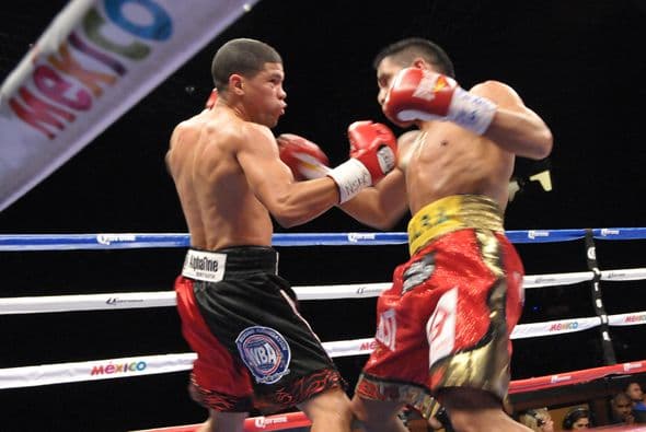 Cuando López buscaba un golpe, los de Cuellar le llegaban más rápido.