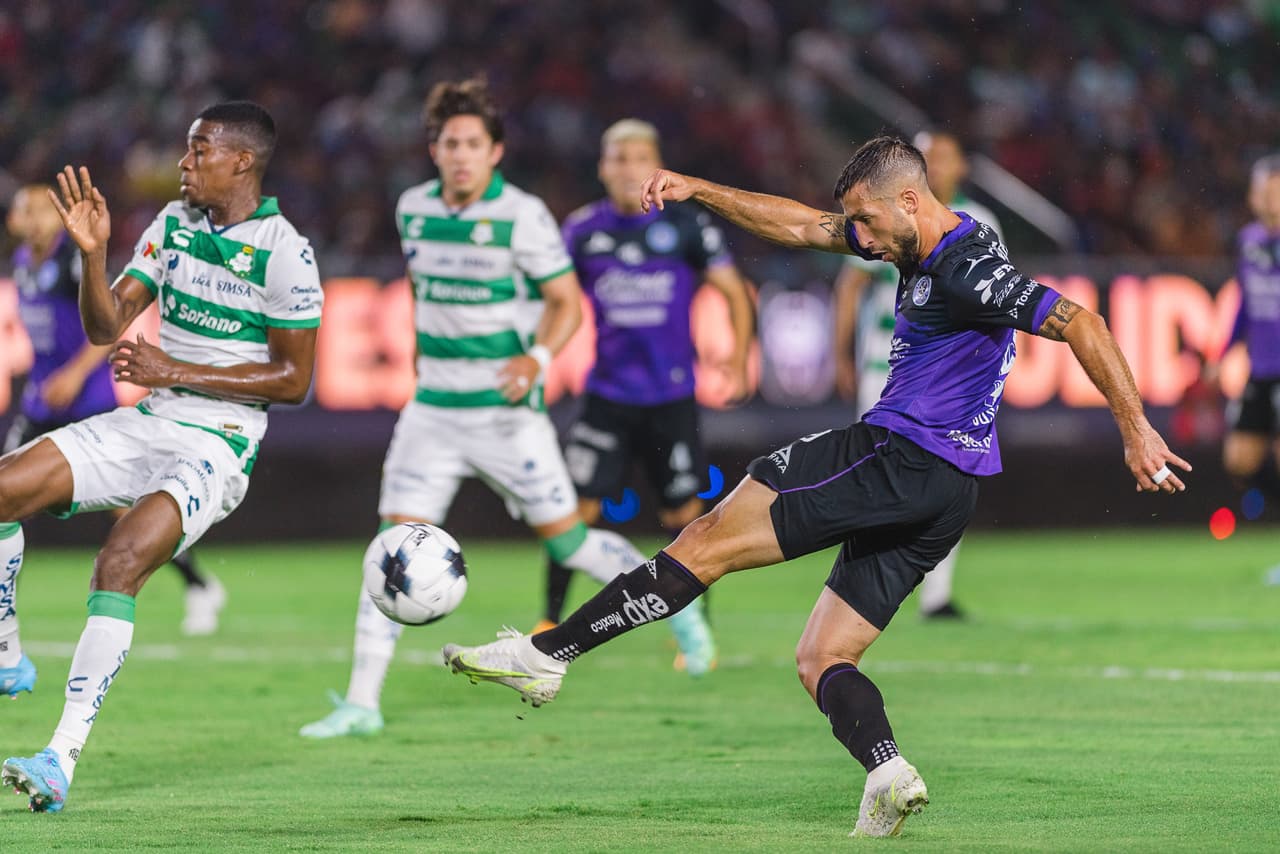 Mazatlán venció 1-0 a Santos en la Jornada 15 con gol de Gonzalo Sosa.