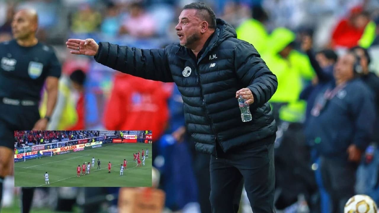 'Turco' Mohamed revienta al arbitraje tras ser eliminado por Pachuca
