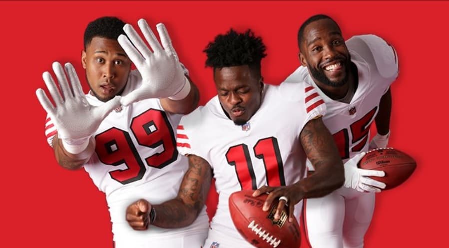 Para la campaña 2018, los San Francisco 49ers traerán de vuelta el uniforme todo blanco de la campaña 1994, de la última vez que fueron campeones en el Super Bowl XXIX.