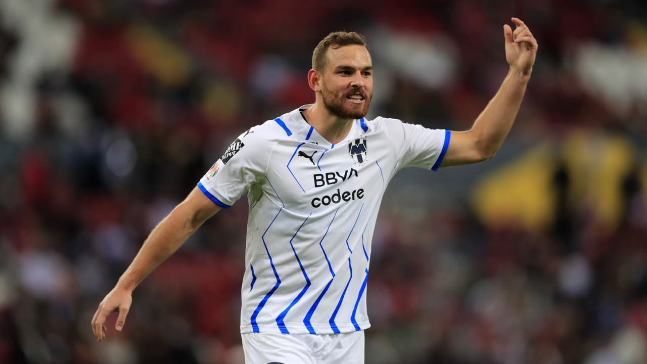 Rayados abre la puerta para negociar a Vincent Janssen a la MLS