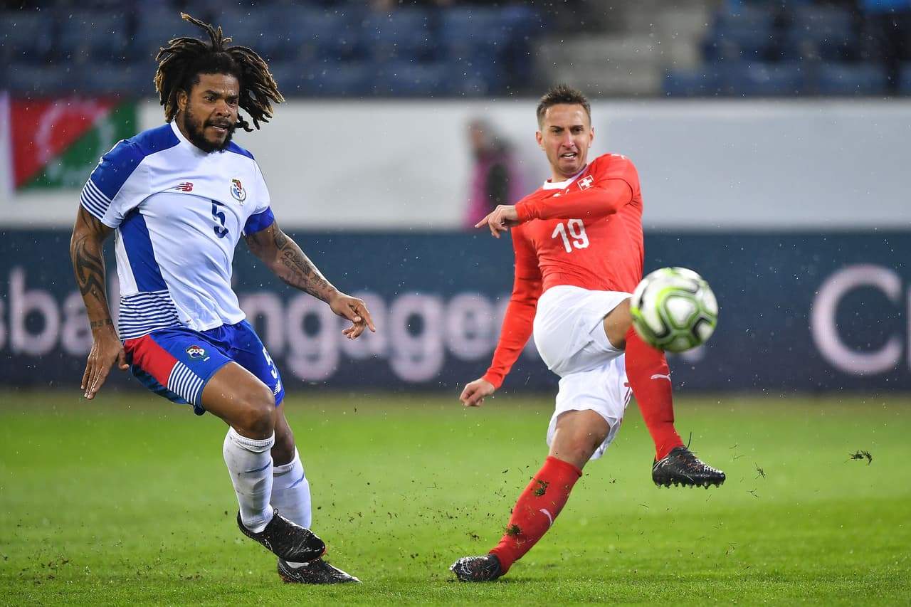 Panamá, que contó con todos sus titulares, no resistió la embestida de un equipo de Suiza que tuvo una nómina mixta.