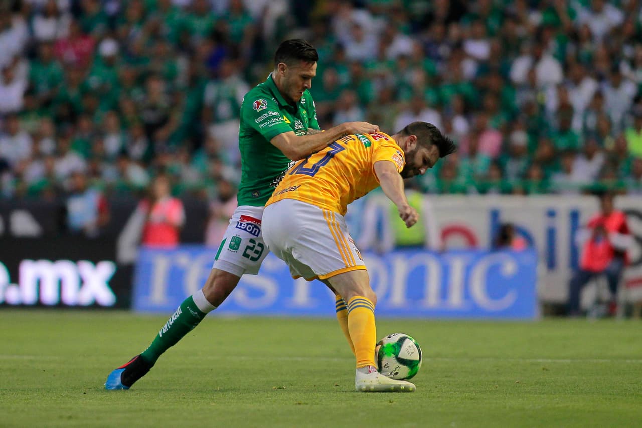 El partido fue incómodo para el francés porque tenía la marcación pegajosa de los defensores de la Fiera.