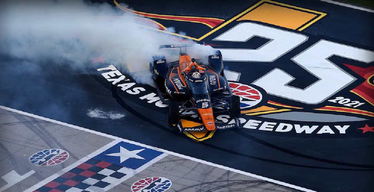 Patricio O’Ward gana en Indy Car y probará un Fórmula 1