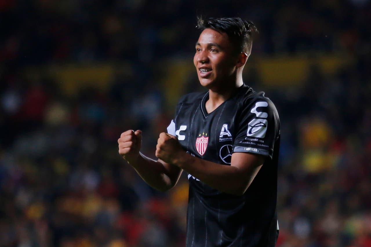 14. Marcelo Allende (19 años / Necaxa) - 580.000 dólares.