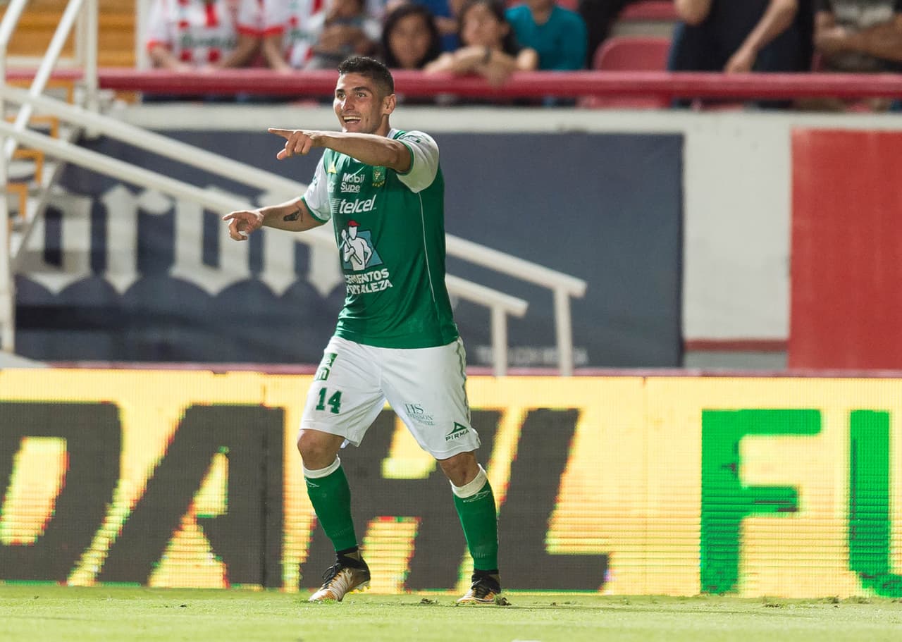 Delantero: Jorge Pereyra (León) - 9 puntos.